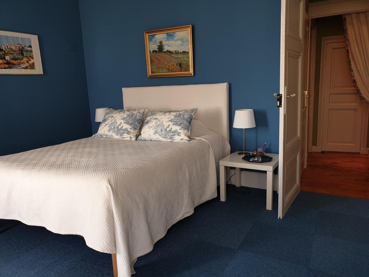 Holiday home Chateau De Colombier