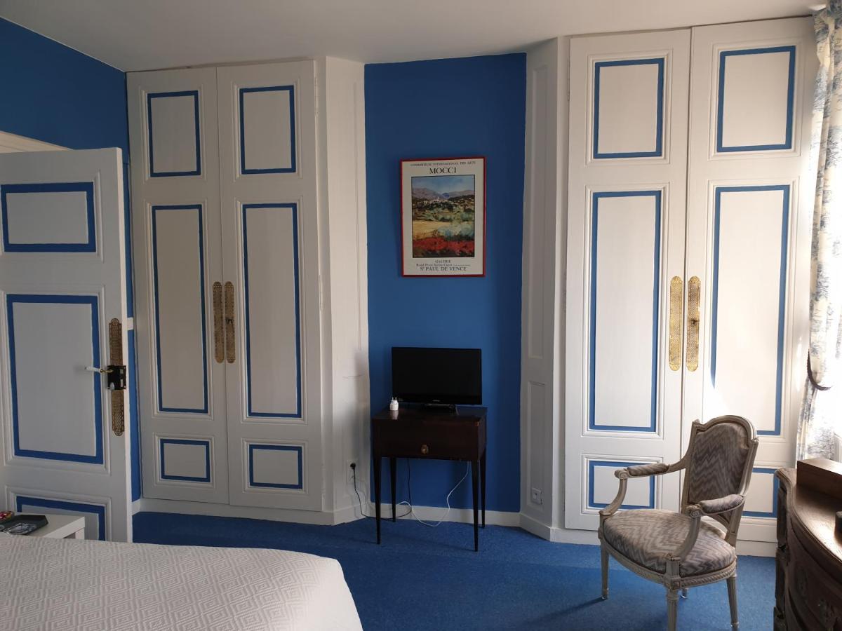 Holiday home Chateau De Colombier Saint-Julien (Rhone)