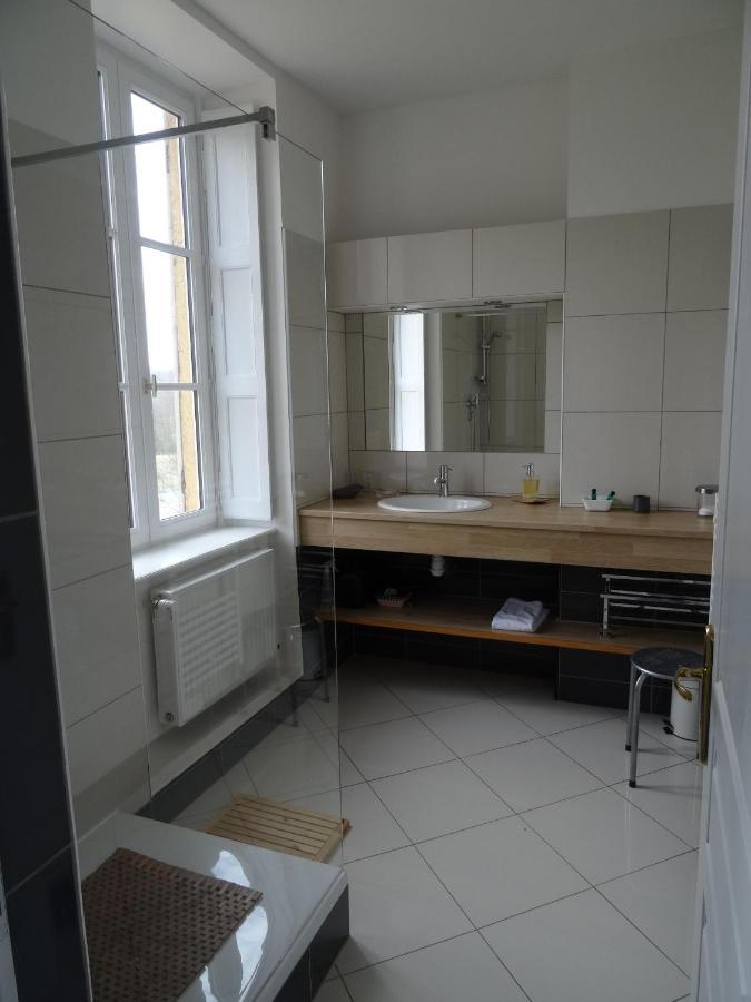 Chateau De Colombier Holiday home *